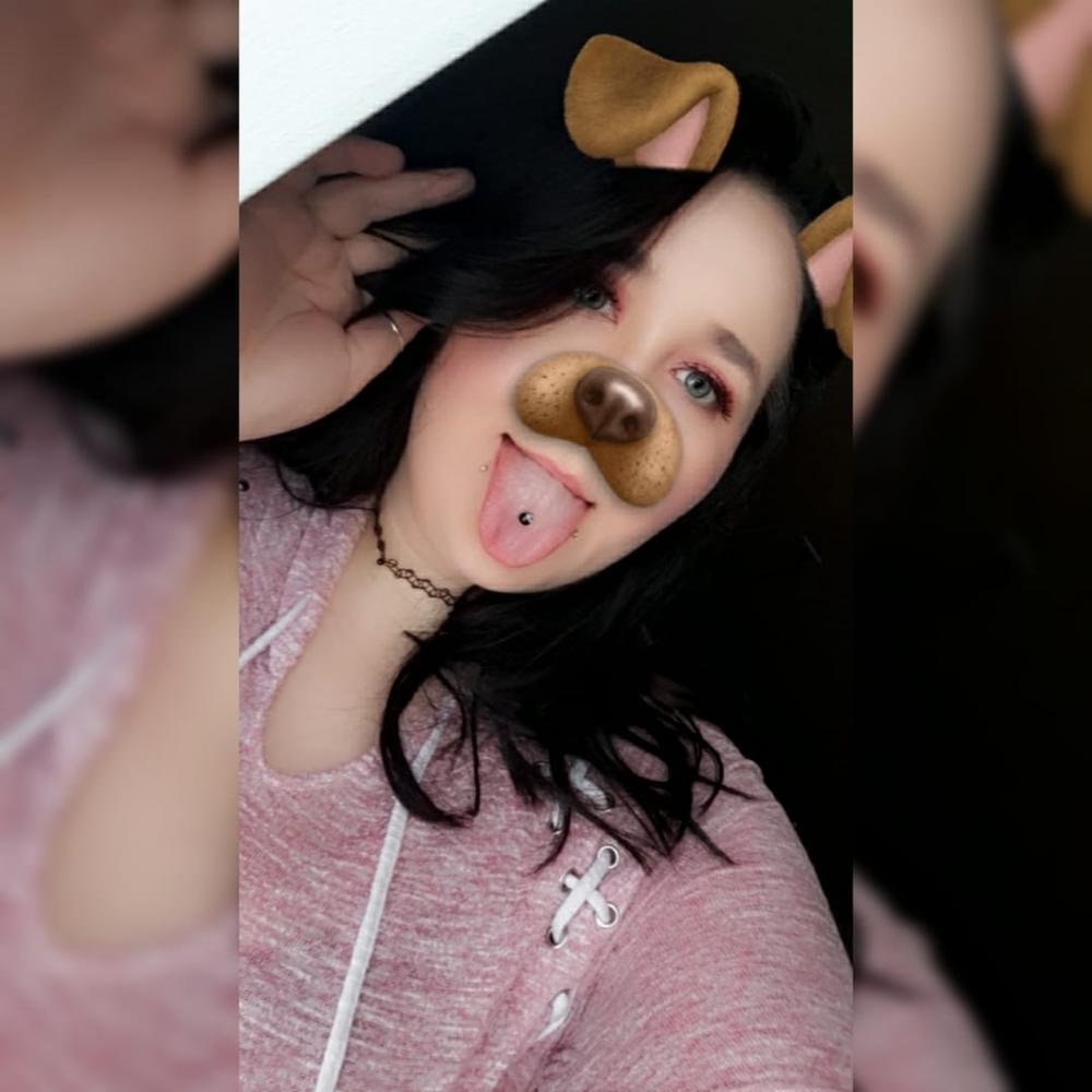 Meet your Posher, Felicity